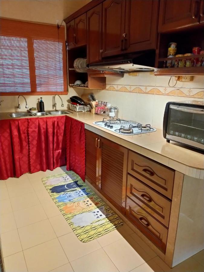 Basrie Villa "Mslim Only" - Mini Cinema , Private Pool , Wi-Fi , Netflix Muar Dış mekan fotoğraf