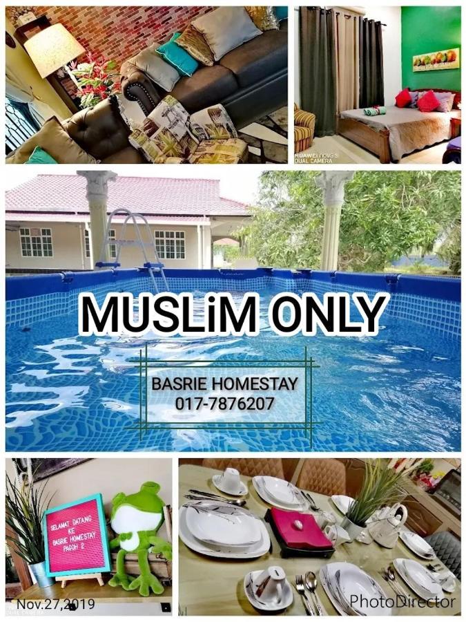 Basrie Villa "Mslim Only" - Mini Cinema , Private Pool , Wi-Fi , Netflix Muar Dış mekan fotoğraf