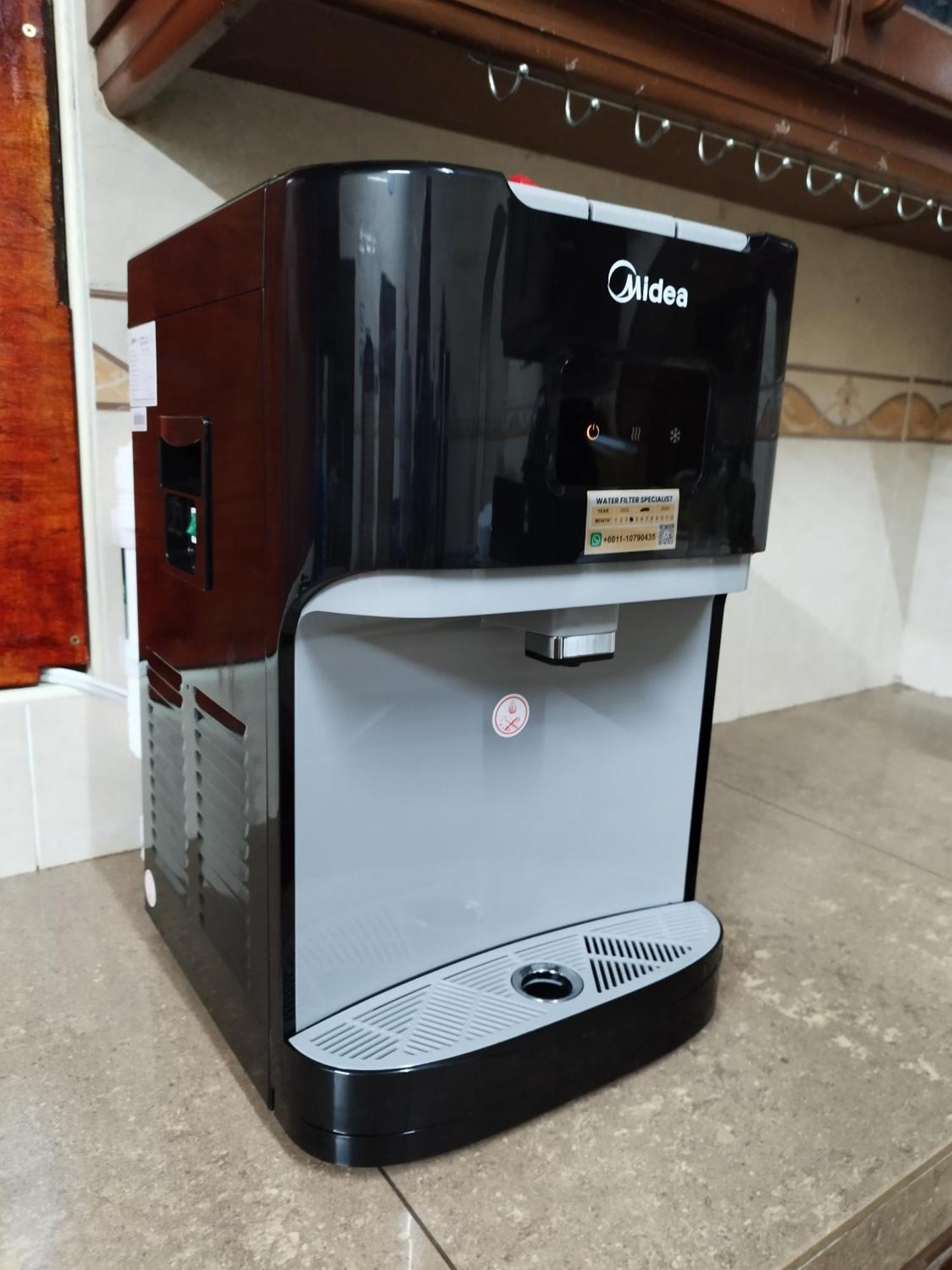 Basrie Villa "Mslim Only" - Mini Cinema , Private Pool , Wi-Fi , Netflix Muar Dış mekan fotoğraf